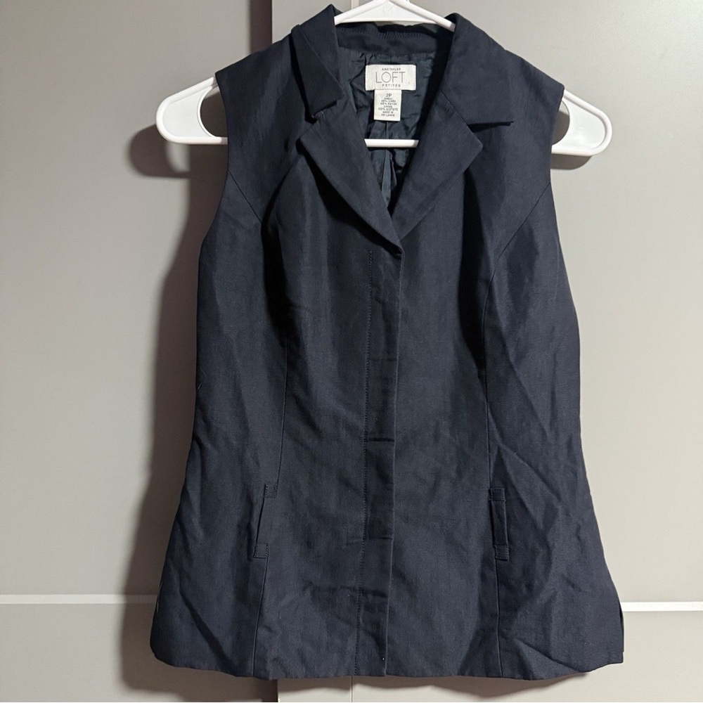 LOFT Navy Sleeveless Blazer Vest